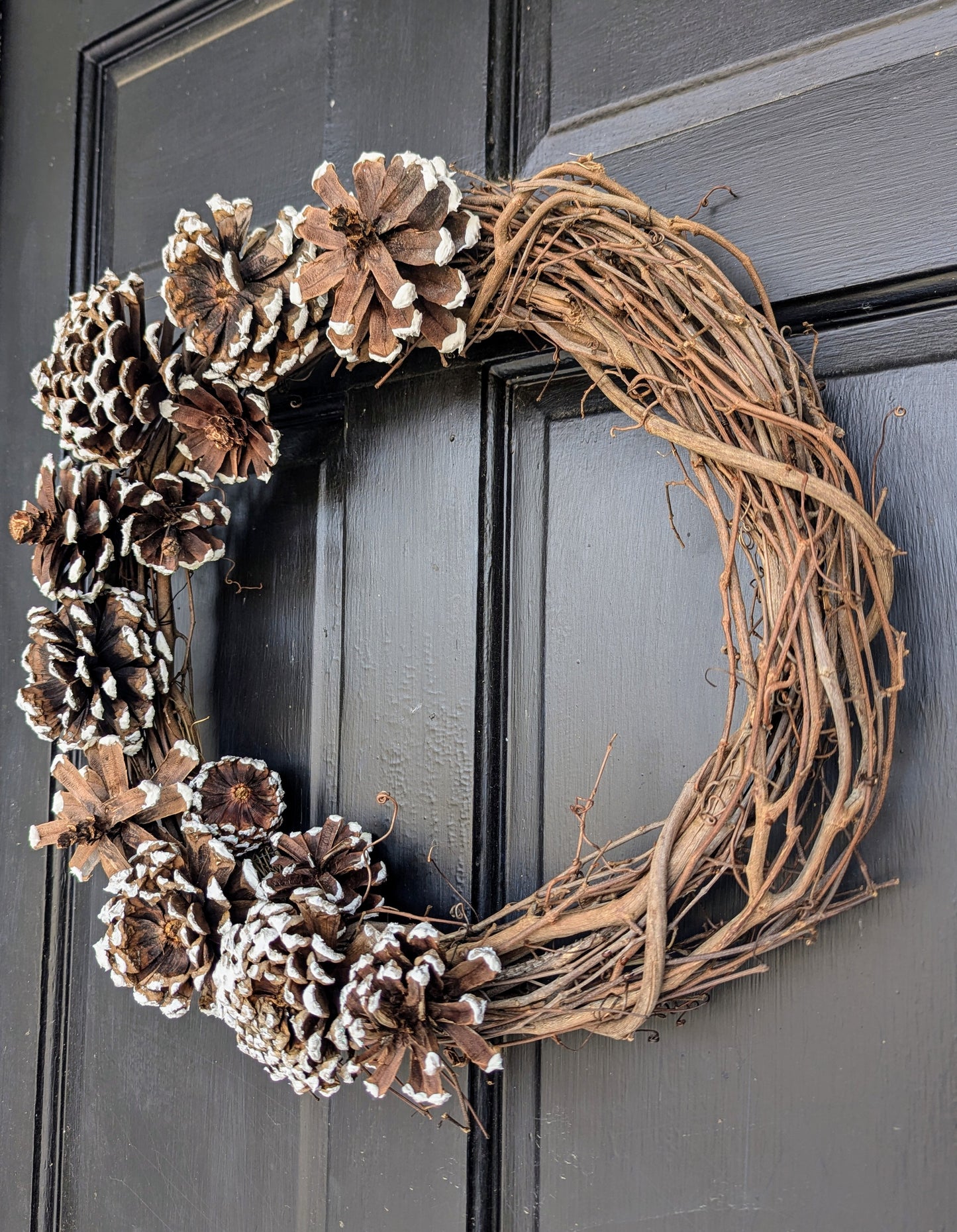 Snowy Flower Wreath